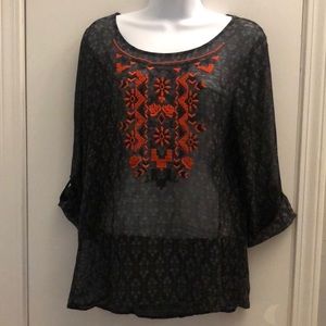 Women’s black print Boho tribal hi-low embroidered